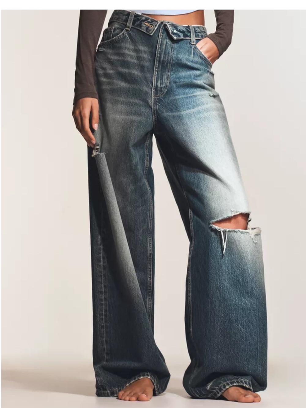 Zara Distressed Wide-Leg Jeans in Faded Blue